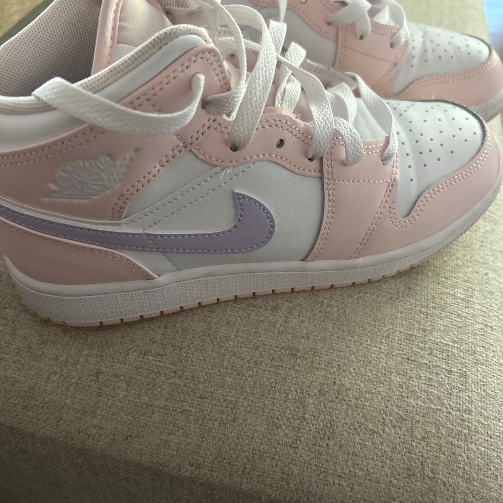 Air Jordan Hi Tops